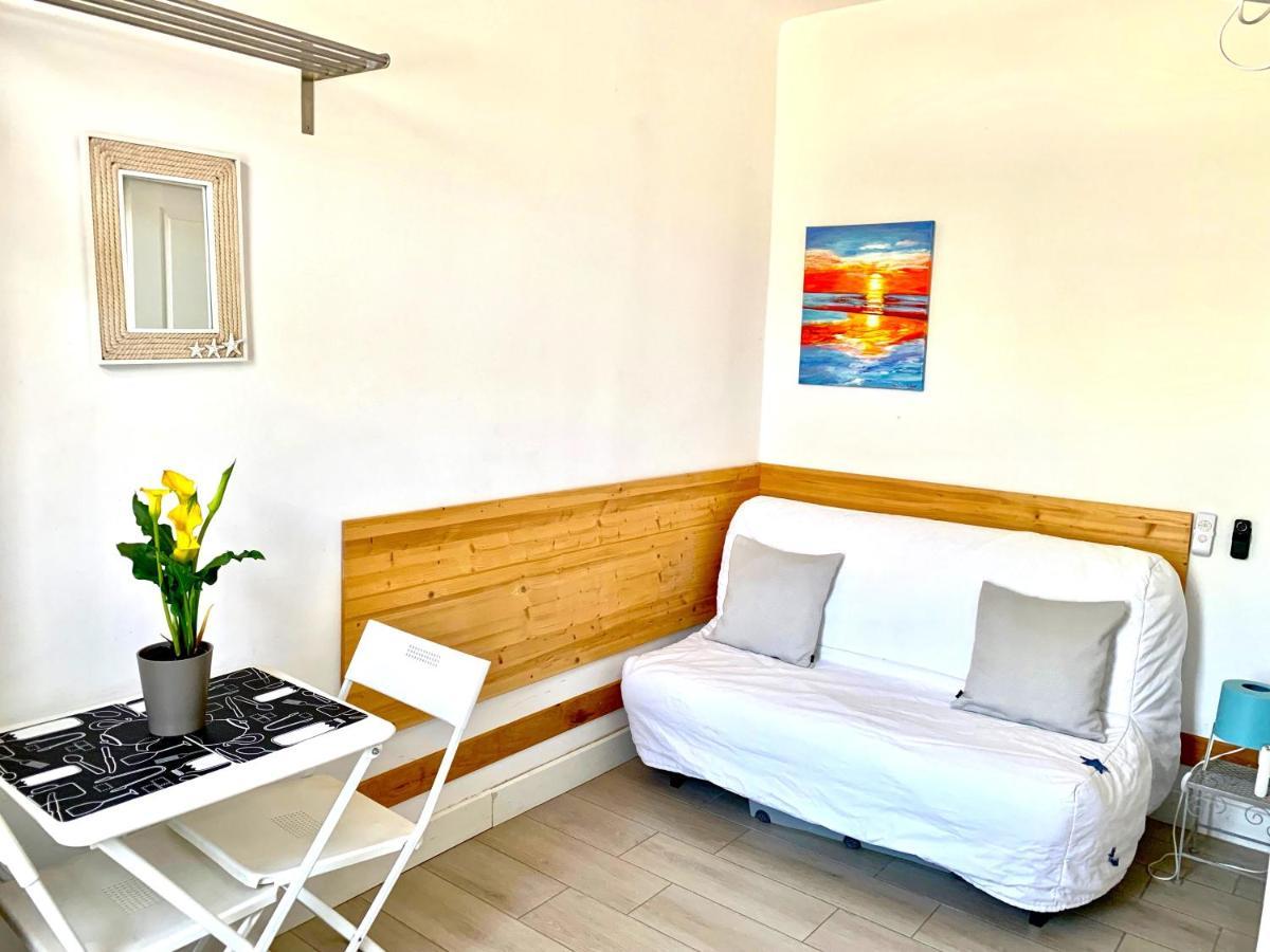 Blue Summer Vibes Mini Studio For Two, Ac, Parking, Beach At 50M, Spa Access -2 Ла-Сьота Экстерьер фото